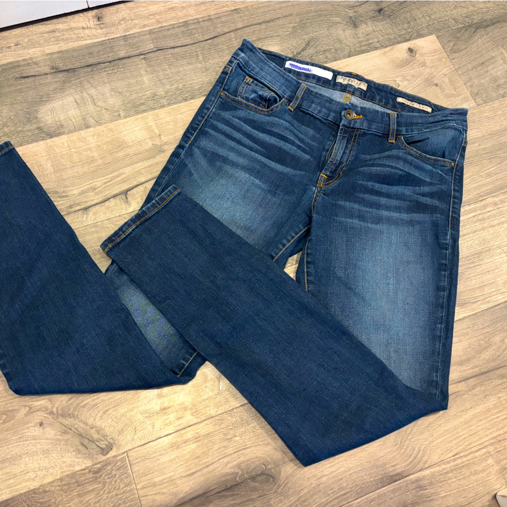 Guess Jeans